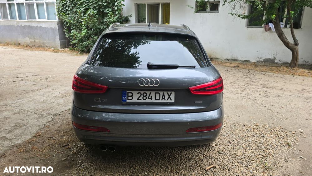 Audi Q3 2.0 TDI Quattro S tronic - 4