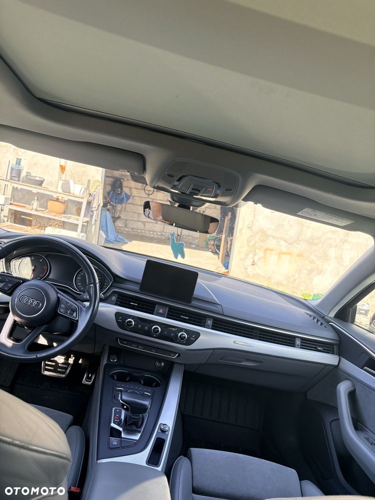 Audi A4 Avant - 10