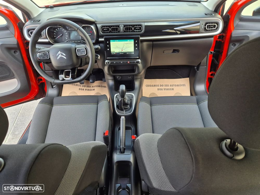 Citroën C3 1.2 PureTech Shine - 23