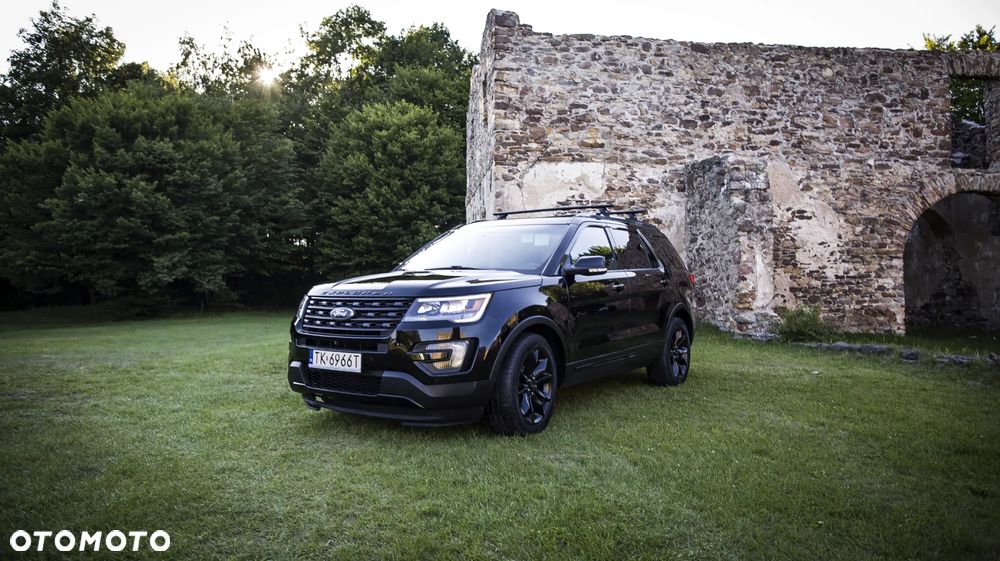 Ford Explorer - 12