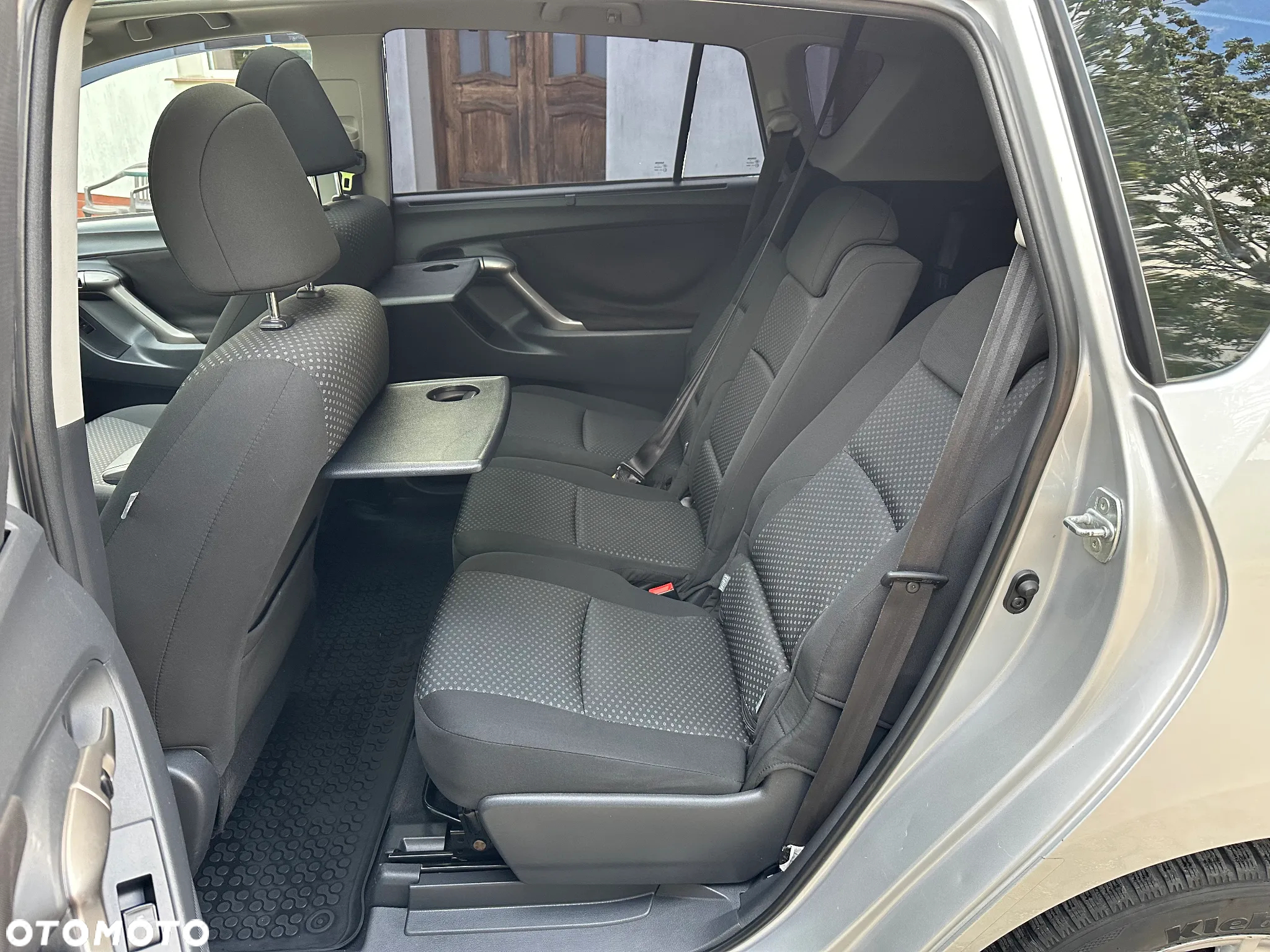 Toyota Verso 2.0 D-4D Luna 7os - 30