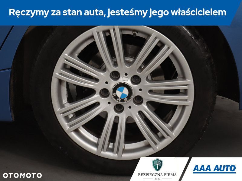 BMW Seria 1 - 16