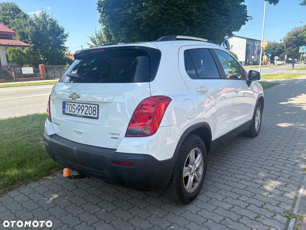 Chevrolet Trax 1.4T AWD LS - 8