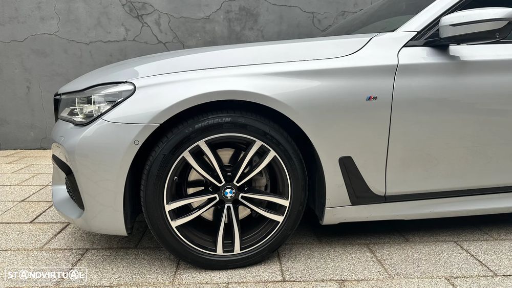 BMW 730 2017 photo 3