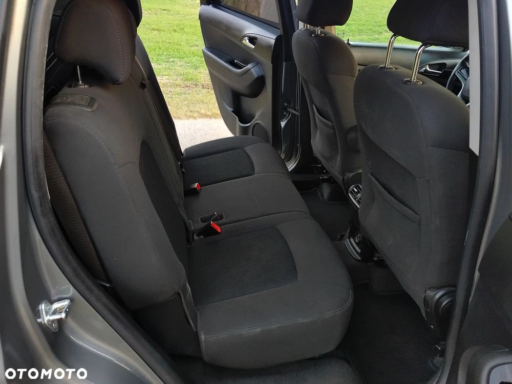 Chevrolet Orlando 1.8 LS - 27