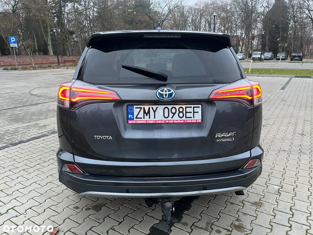 Toyota RAV4 - 19