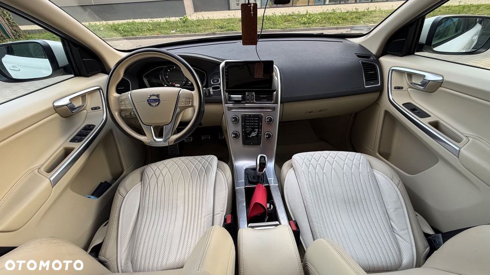 Volvo XC 60 D3 Drive-E Kinetic - 12