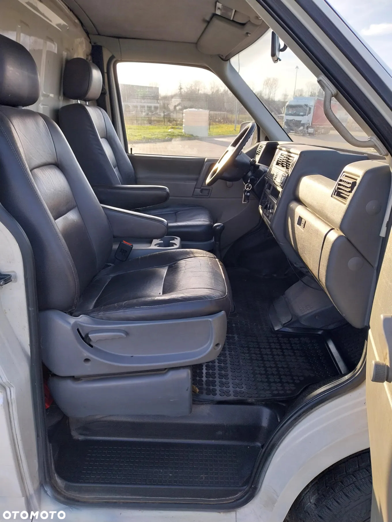 Volkswagen T4 MAXI L2H2 - 8