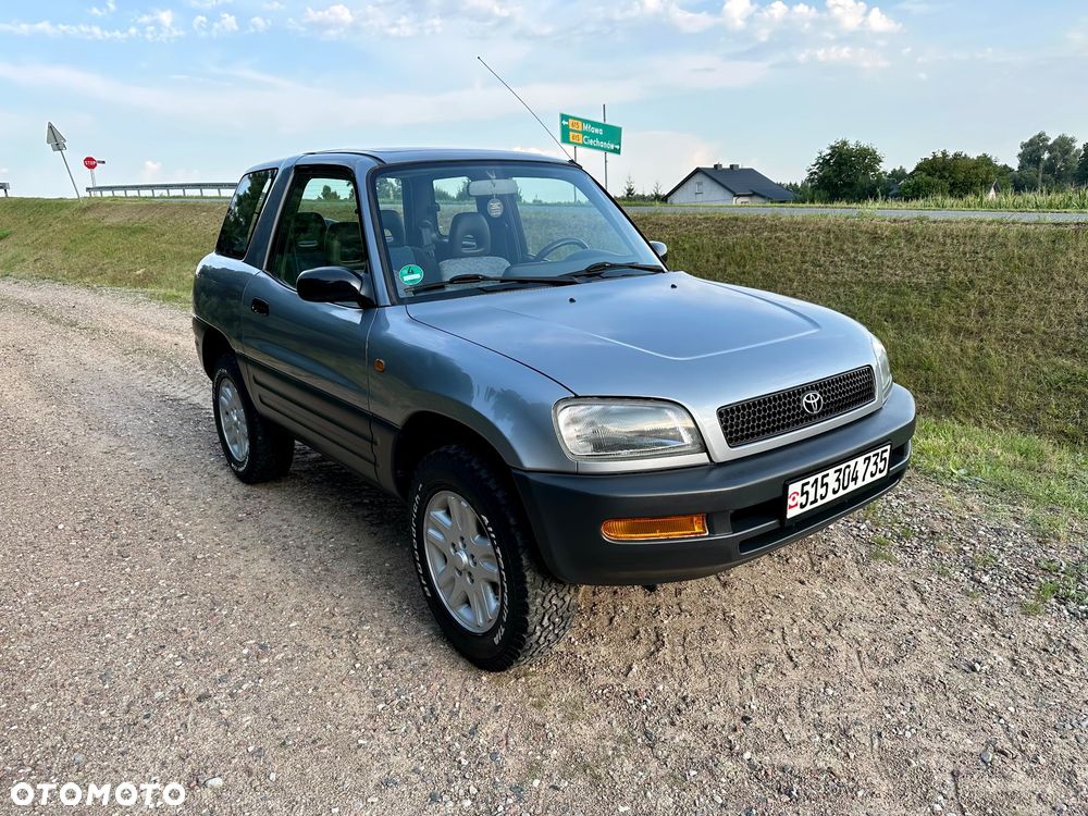 Toyota RAV4 2.0 Special - 3