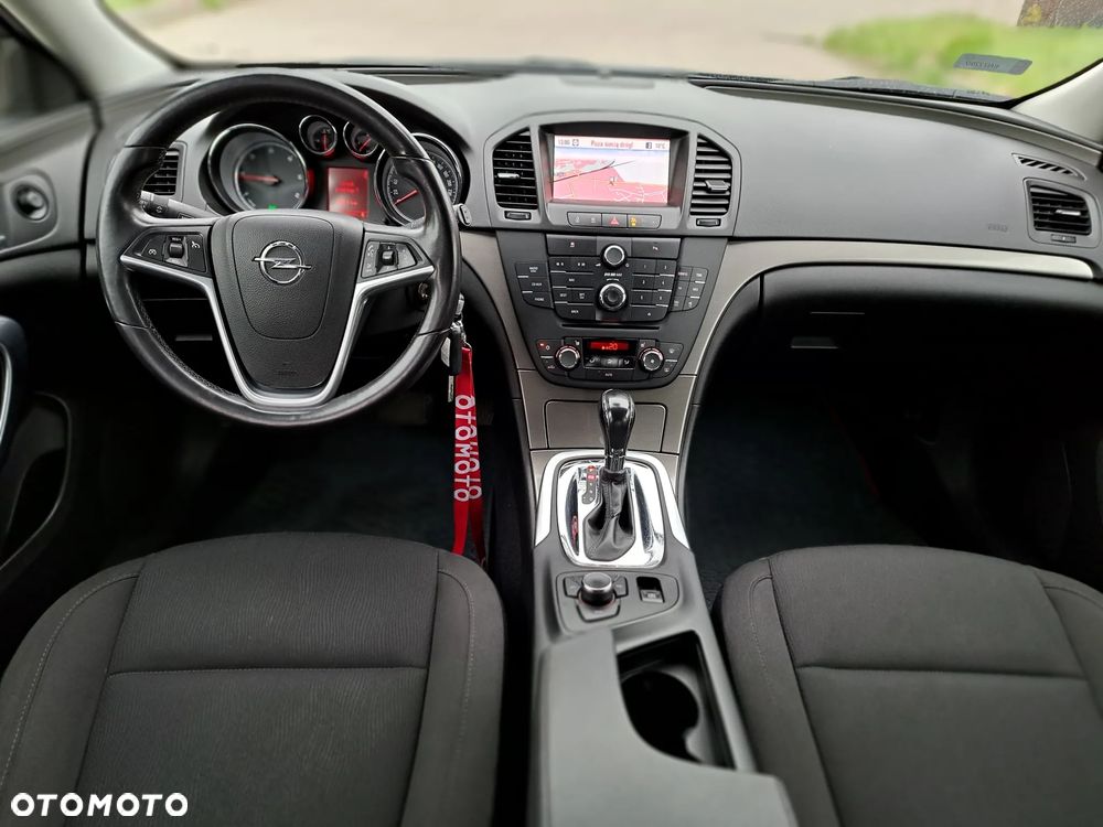 Opel Insignia - 19