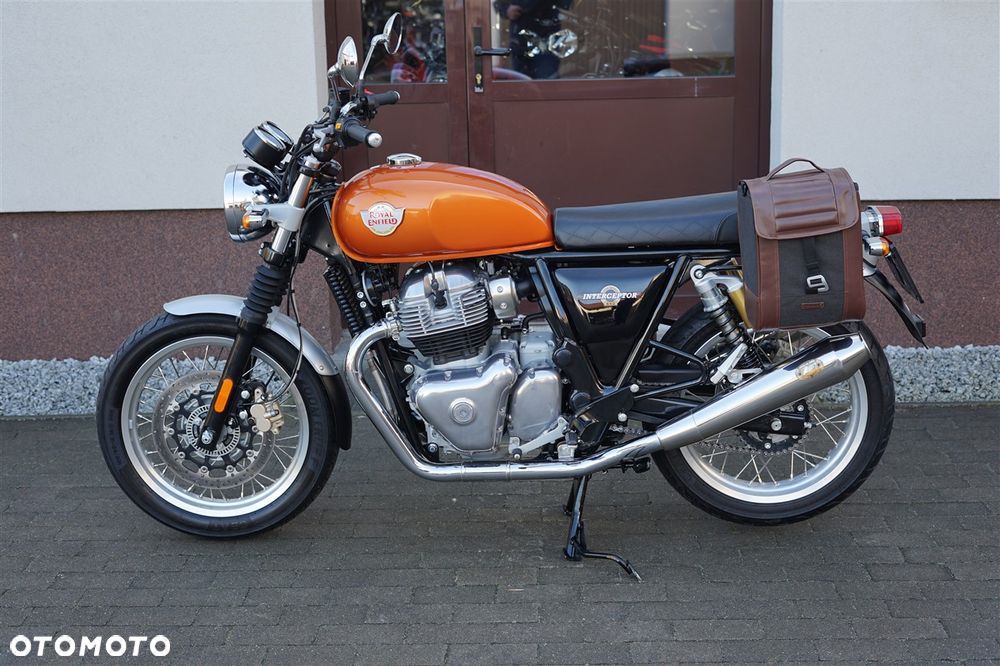 Royal Enfield Interceptor - 20