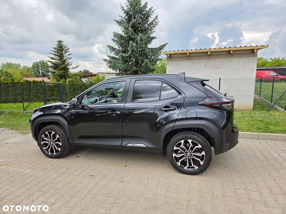 Toyota Yaris Cross Hybrid 1.5 Comfort AWD - 33