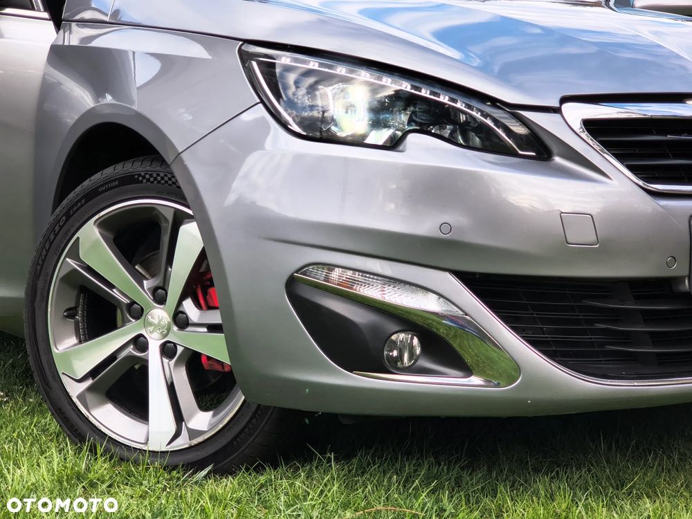 Peugeot 308 1.6 e-HDi Allure S&S - 4