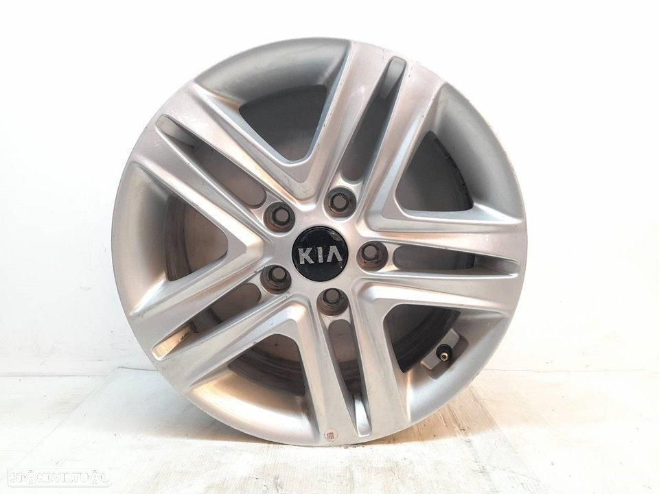 PNEU KIA CEED CD - 1