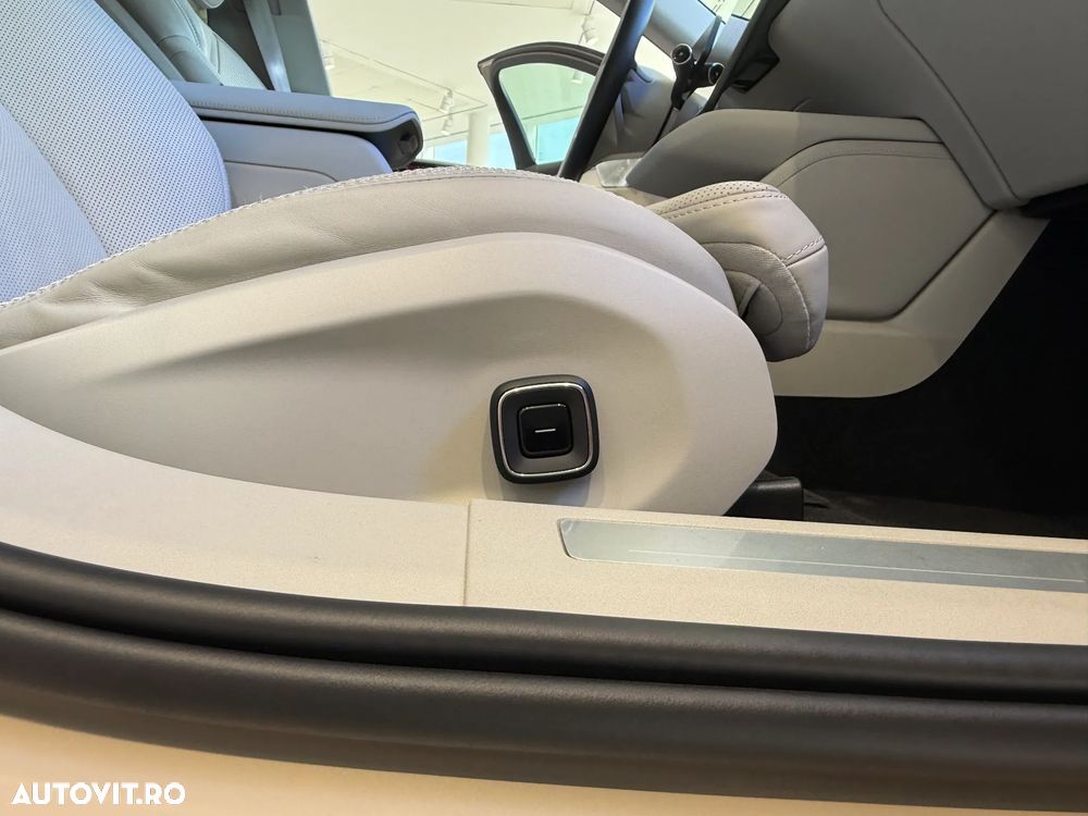 VOLVO Unknown Model 2025 — imagine 31