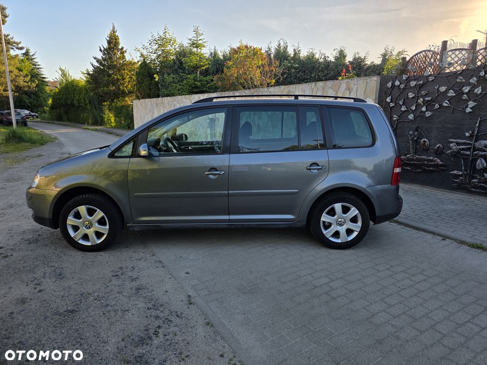 Volkswagen Touran 1.6 United - 8
