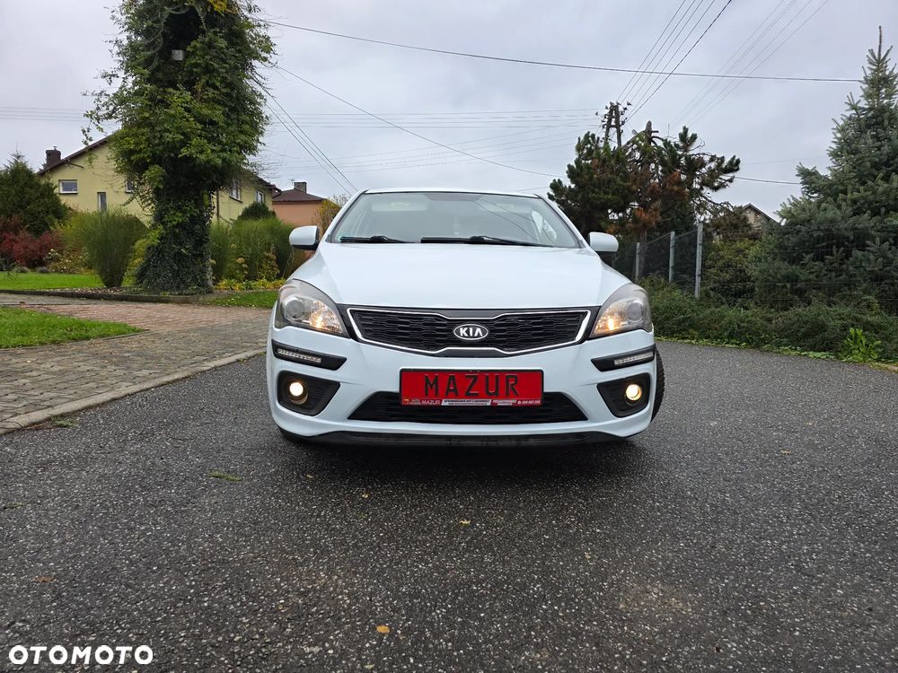 Kia ProCeed pro Ceed 1.4 CVVT Dream-Team Edition - 35