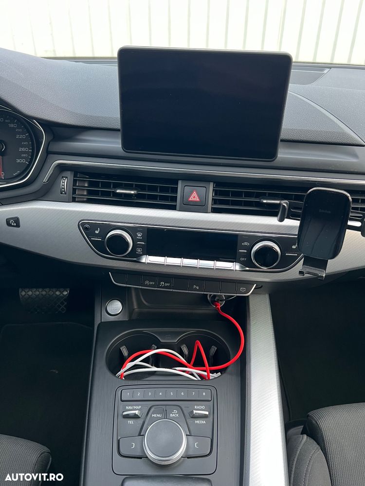 Audi A4 Avant 2.0 TDI S tronic Sport - 24