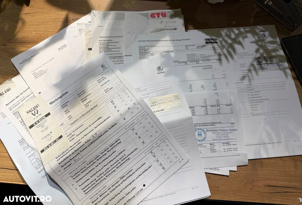 Skoda Superb Combi 2.0 TDI Green tec Elegance - 21