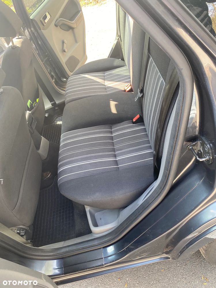 Ford Focus 1.6 TDCi Silver X - 13