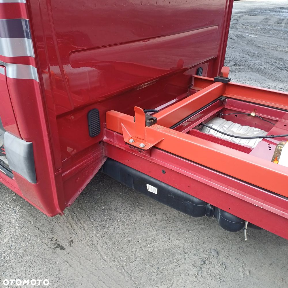 Mercedes-Benz Sprinter - 16