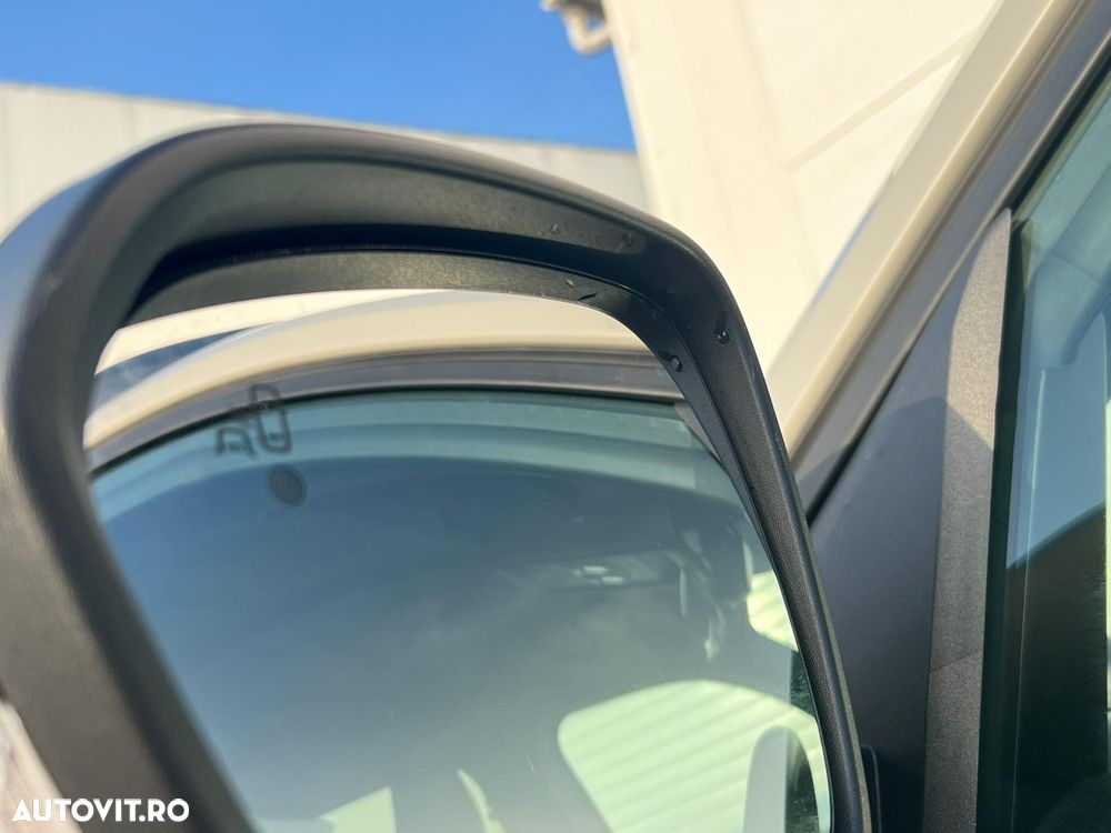 Dacia Duster TCe 130 4X4 MHEV Extreme - 38