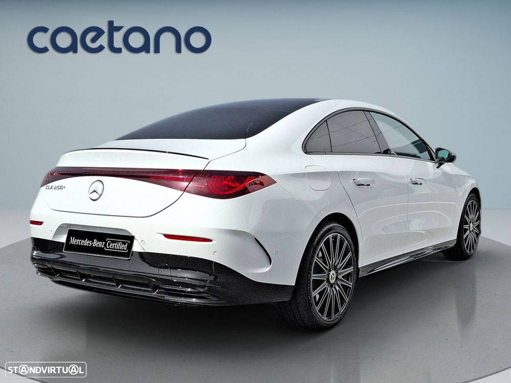 Mercedes-Benz CLA 250+ EQ - 8