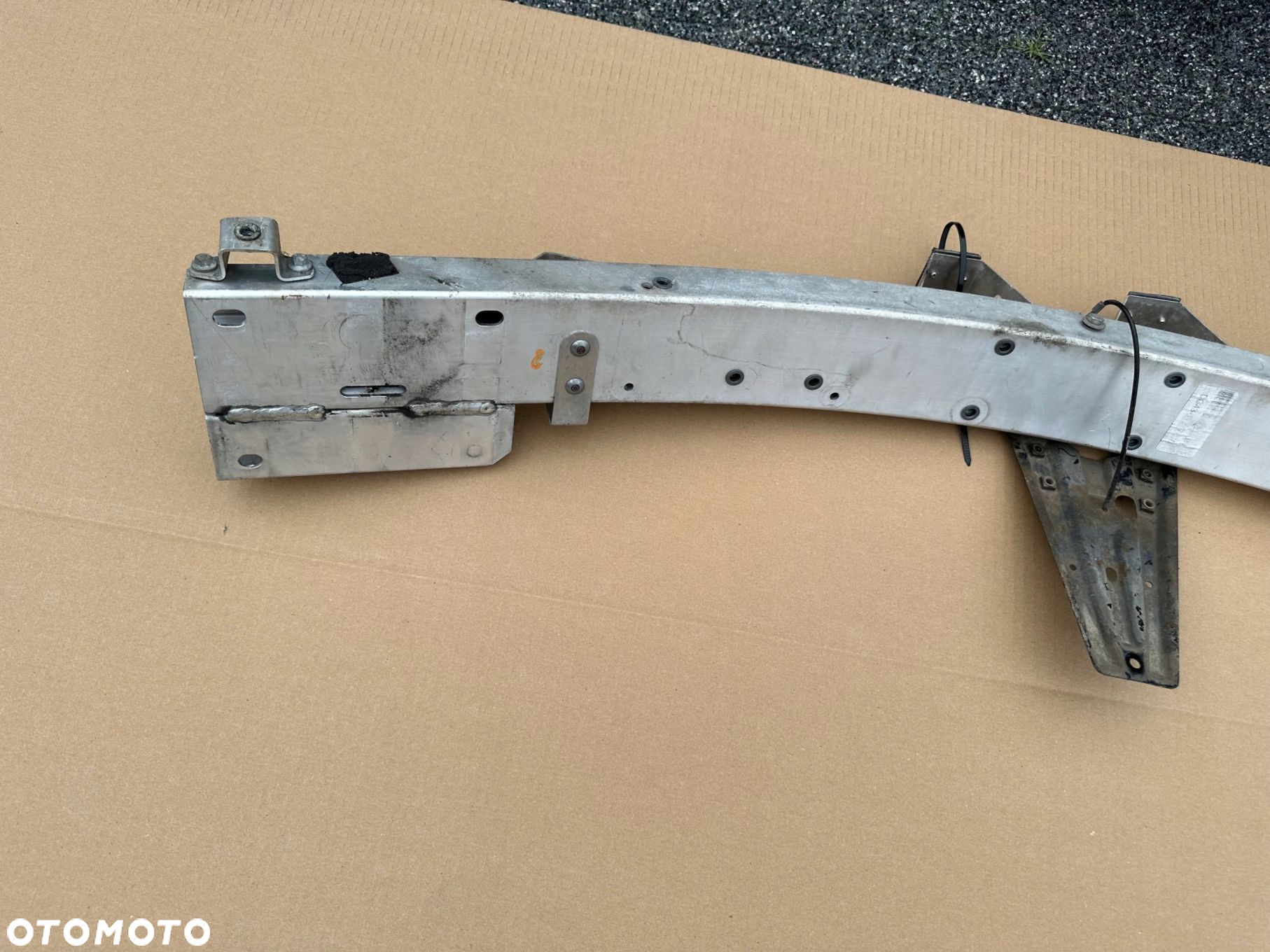 BELKA POD ZDERZAK ASTON MARTIN DB9 ORYGINAŁ IDEAŁ - 6