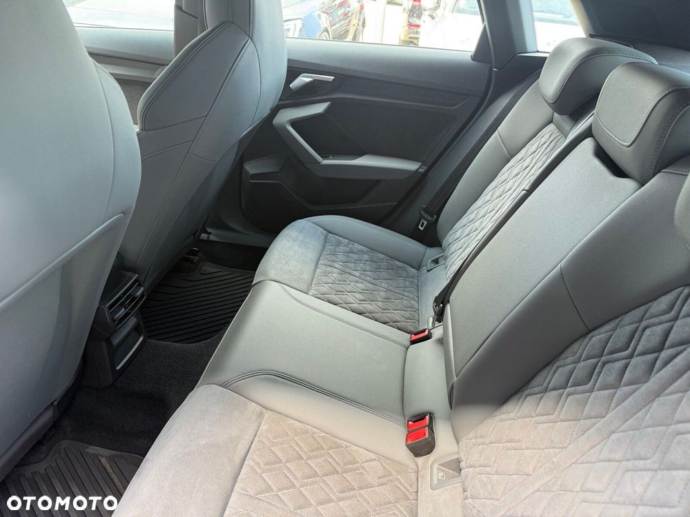 Audi A3 Sportback - 15