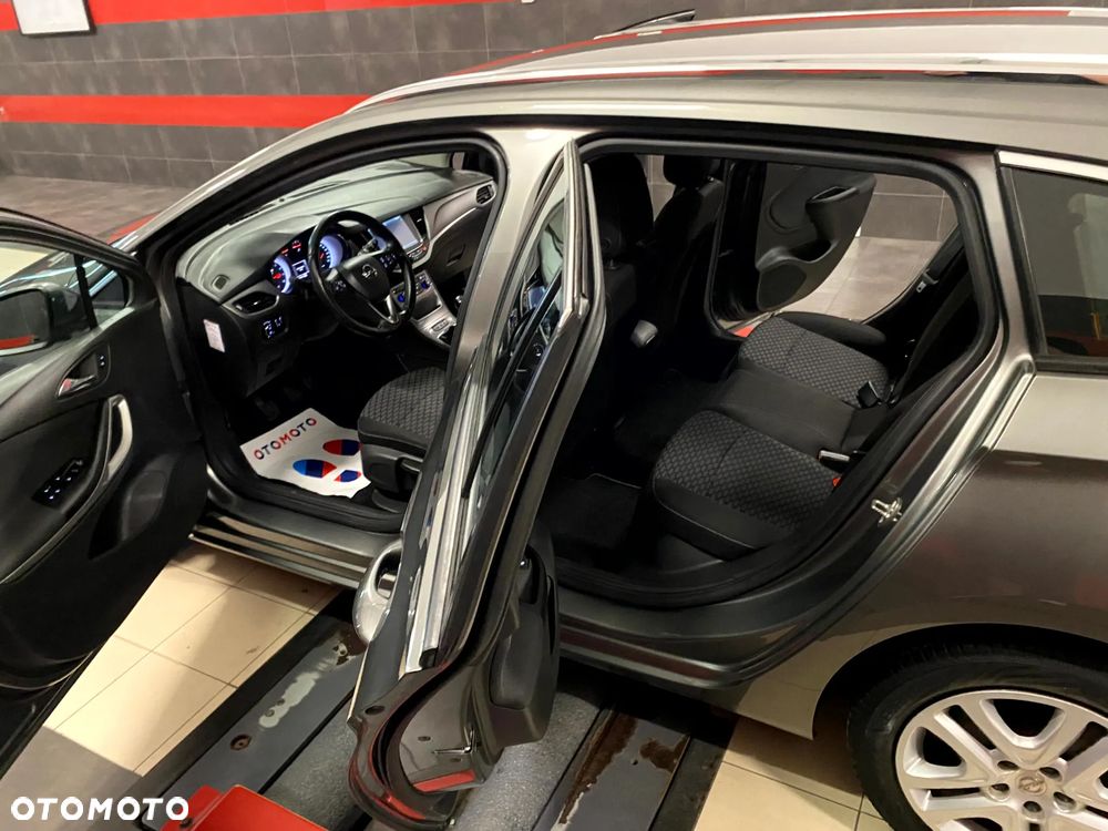 Opel Astra 1.4 Turbo Start/Stop Innovation - 19