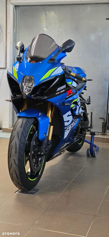 Suzuki GSX-R - 23