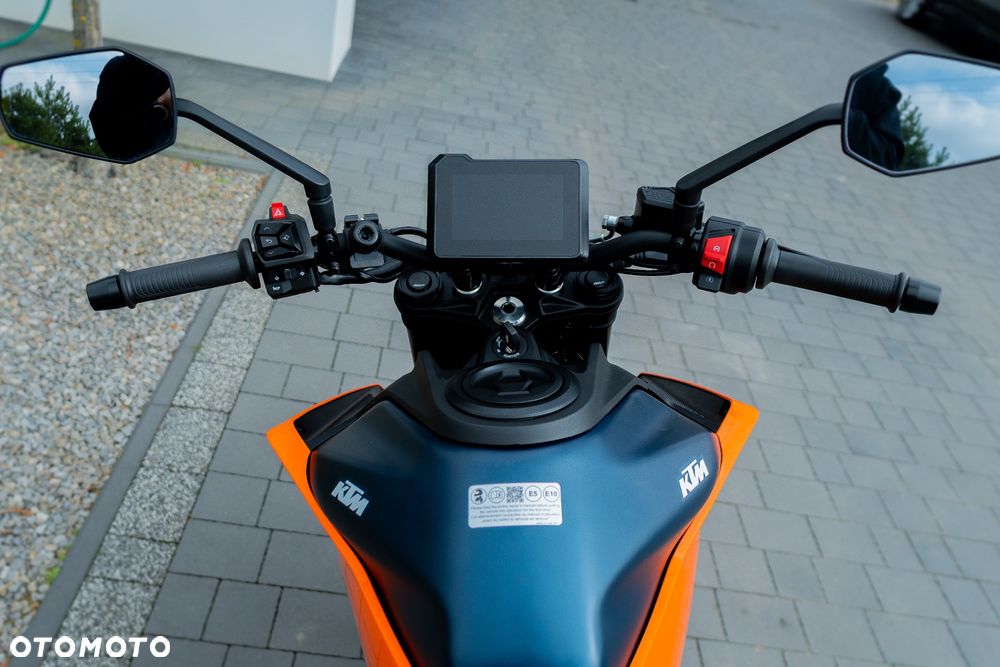 KTM Duke - 19
