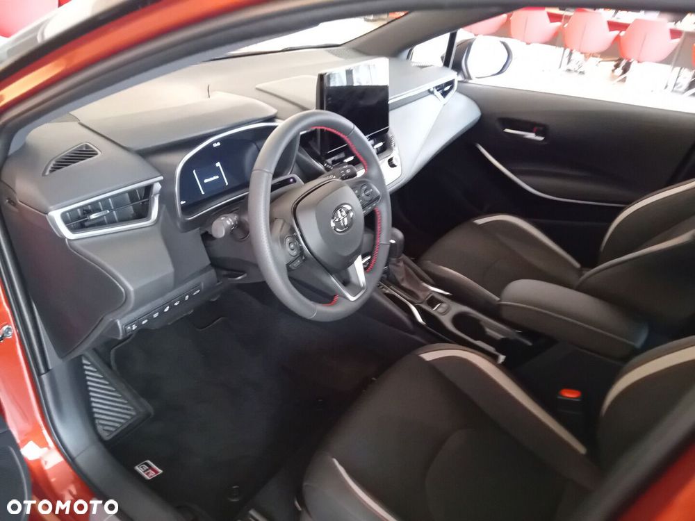 Toyota Corolla 1.8 Hybrid GR Sport Dynamic - 2
