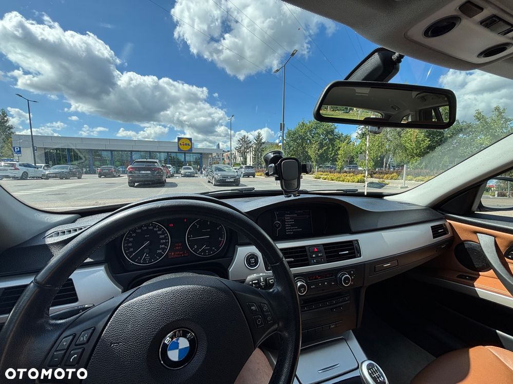 BMW Seria 3 320d Efficient Dynamics - 10