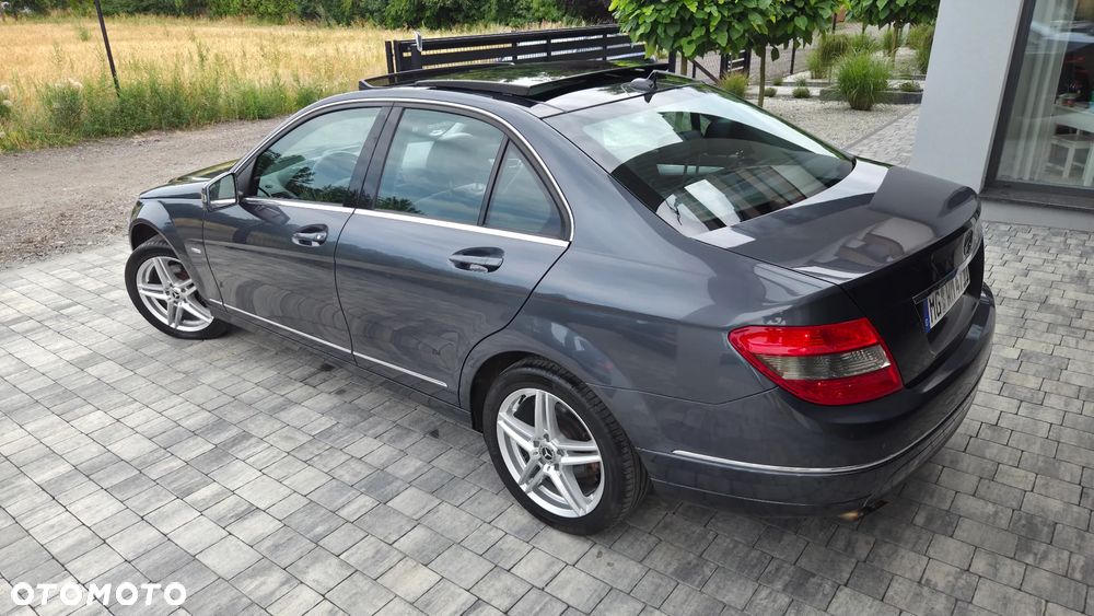 Mercedes-Benz Klasa C - 25