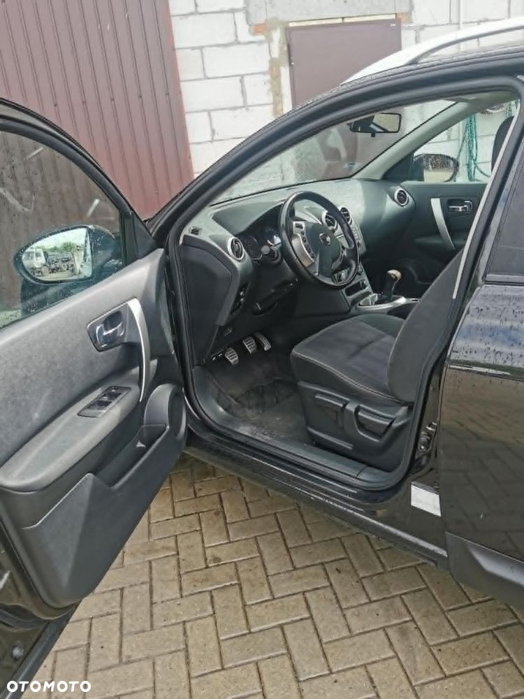 Nissan Qashqai - 10