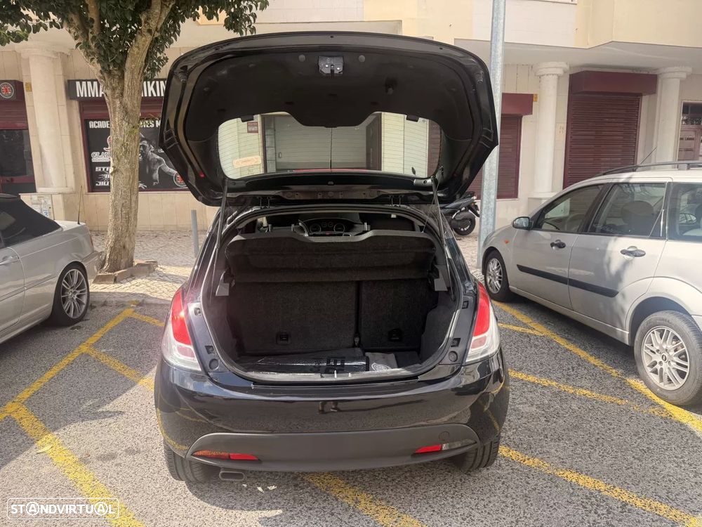 Lancia Ypsilon 1.3 M-jet S&S Gold - 23