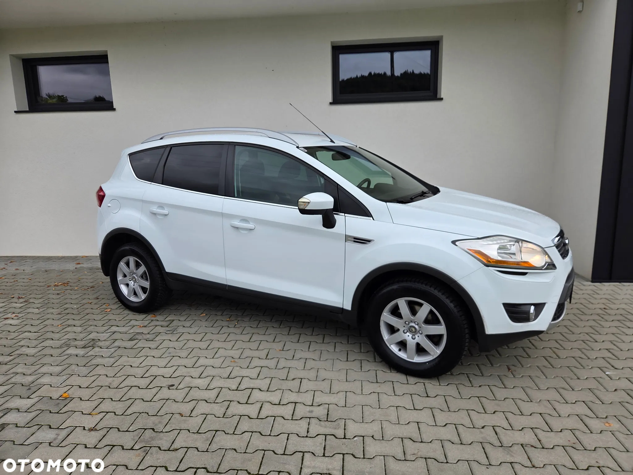 Ford Kuga - 14