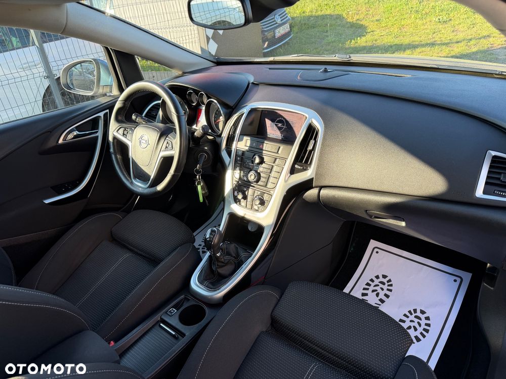 Opel Astra 1.4 Turbo Edition - 24
