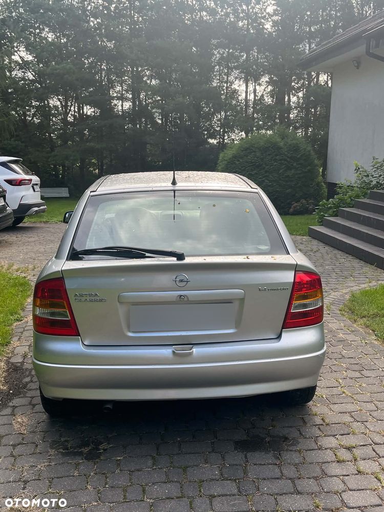 Opel Astra 1.4 Enjoy - 3