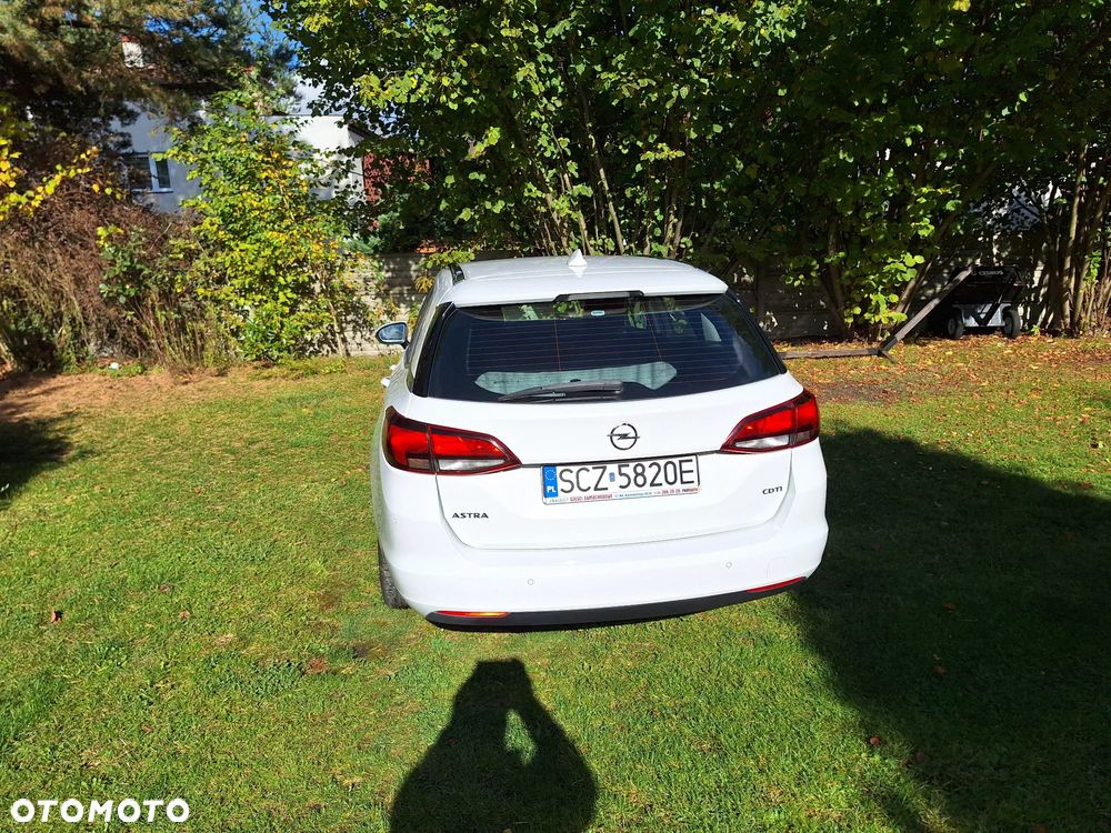 Opel Astra 1.6 CDTI Dynamic S&S - 8