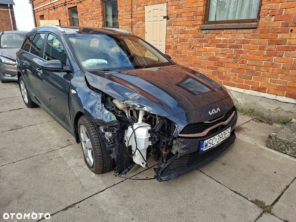 Kia Ceed - 3
