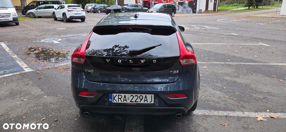 Volvo V40 T3 Drive-E Inscription - 17