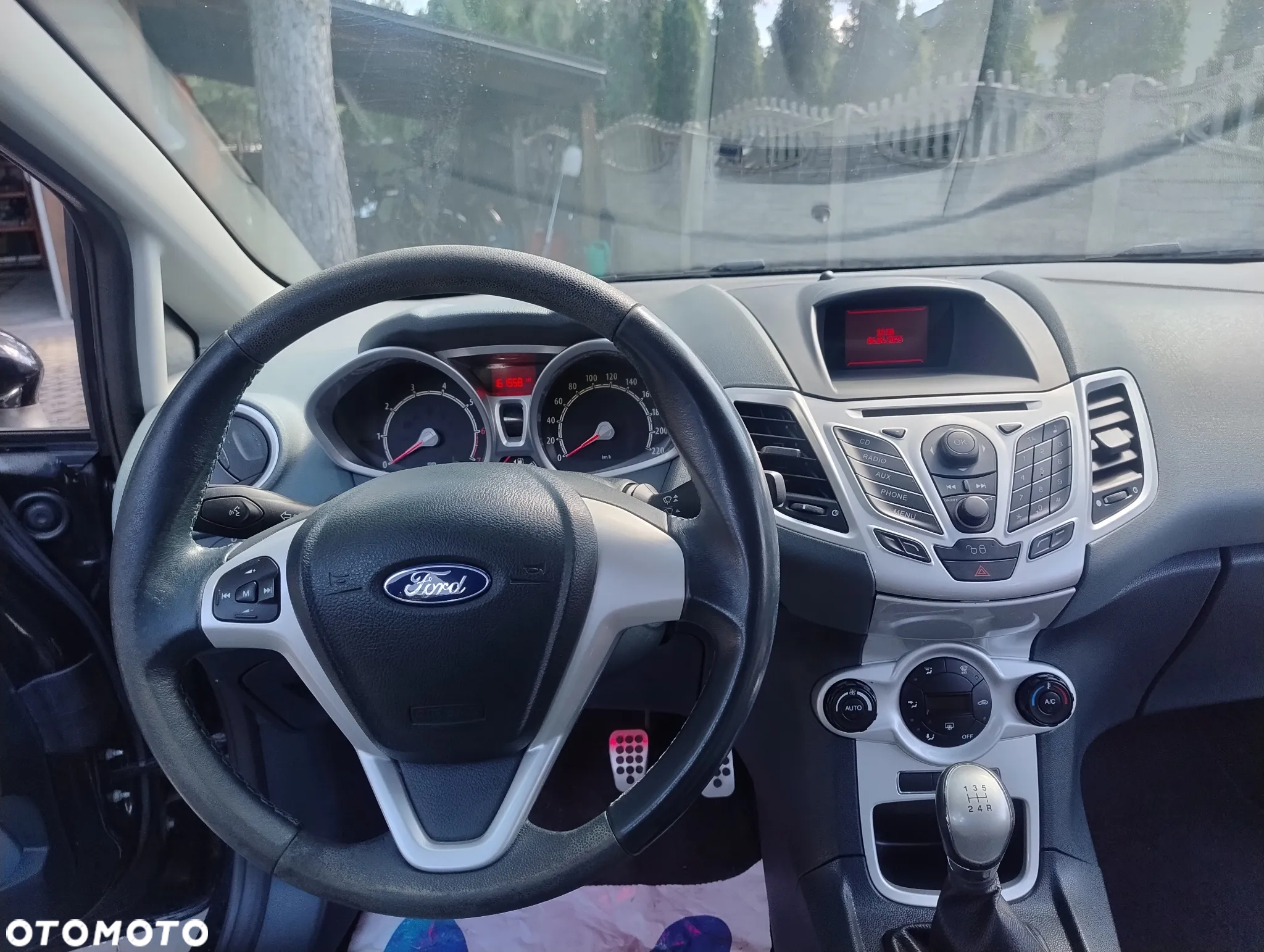 Ford Fiesta - 11