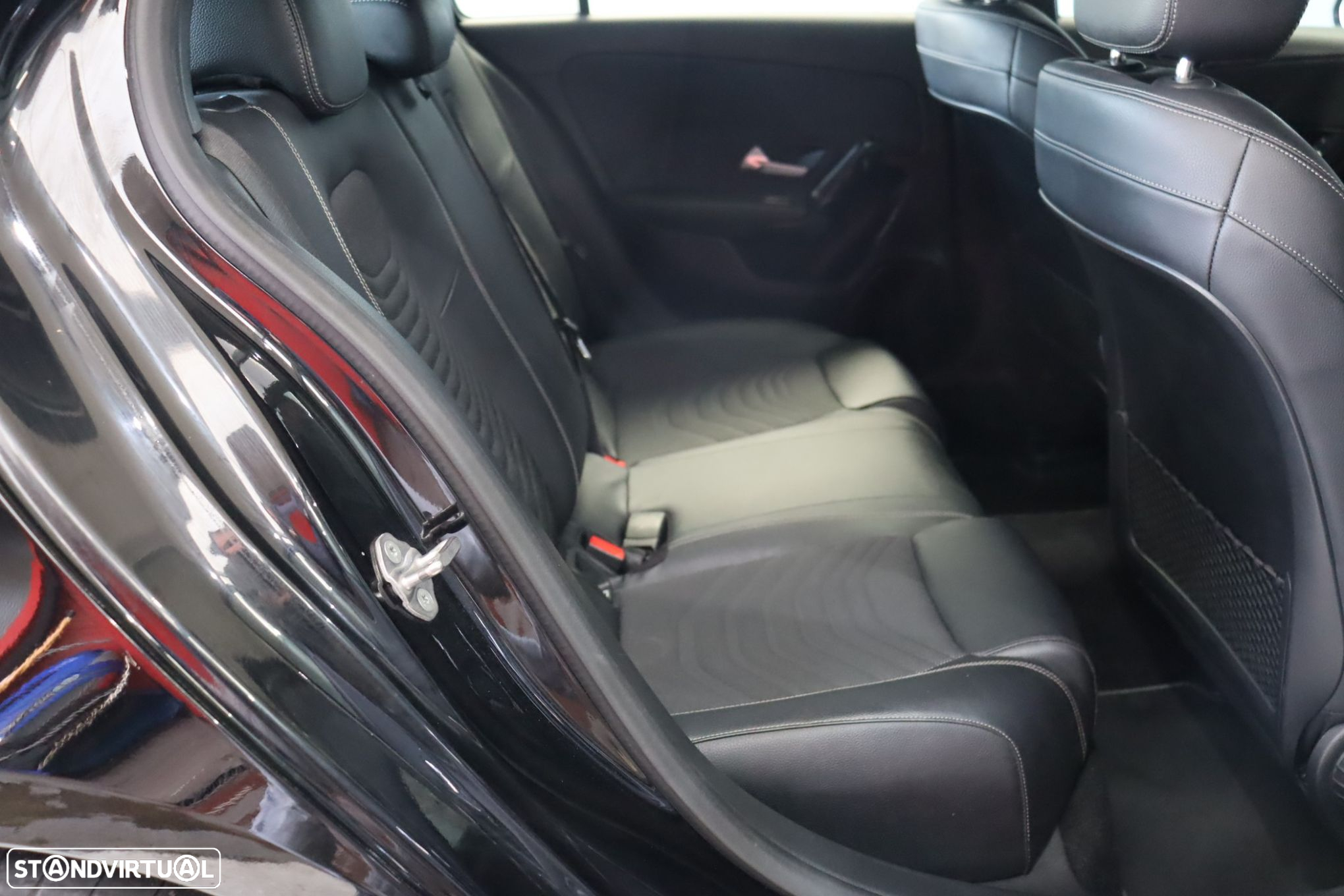 Mercedes-Benz A 180 - 23