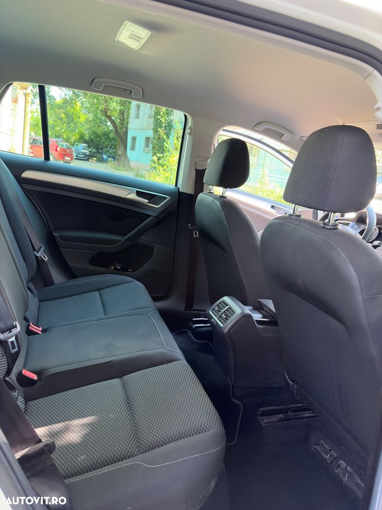 Volkswagen Golf 1.6 TDI Trendline - 14
