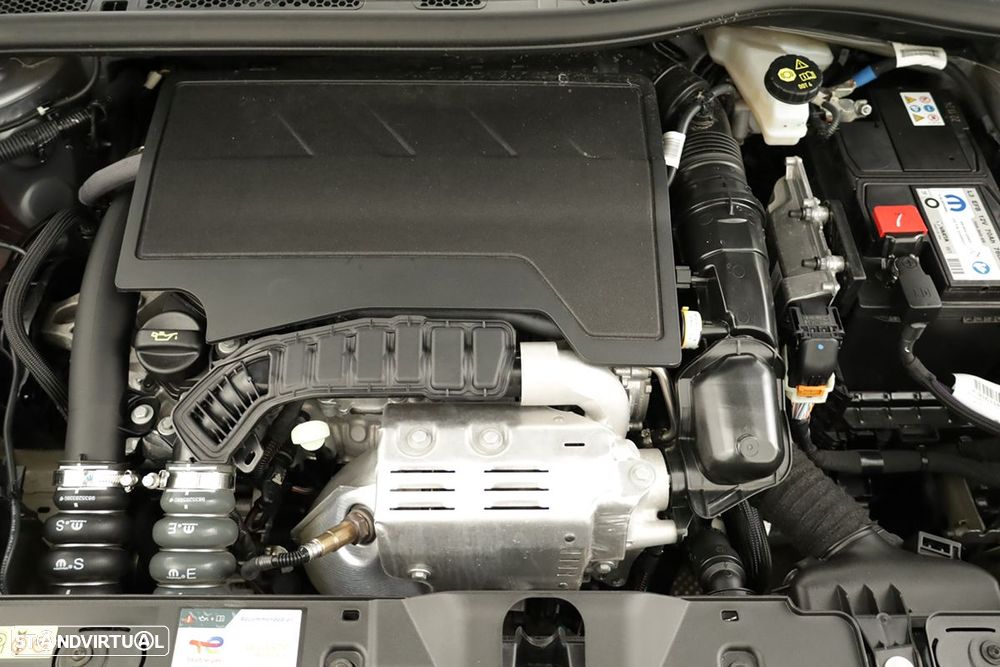 Peugeot 2008 1.2 PureTech Allure - 22