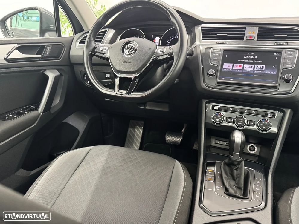 VW Tiguan 2.0 TDI Highline DSG - 18