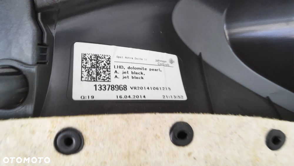Opel Astra J IV Kombi Boczki Drzwi Przód Tył - 6