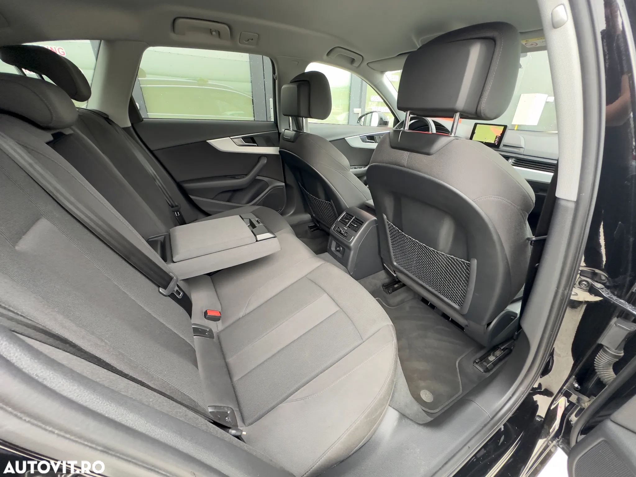 Audi A4 Avant 2.0 TDI S tronic - 21